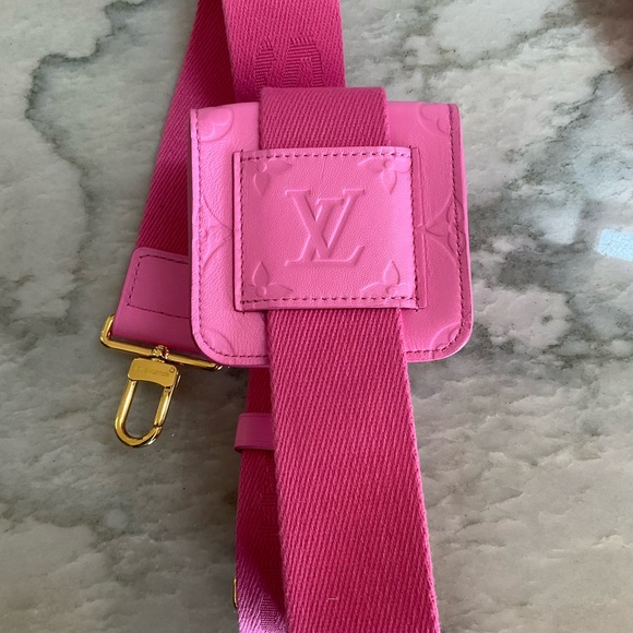Sold Amazing Louis Vuitton Pink Utility Bag - Picture 14 of 16